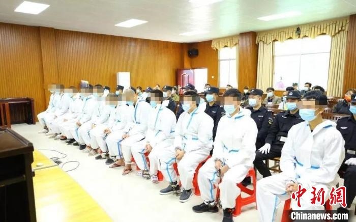 圖為庭審現(xiàn)場(chǎng)?！|蘭法院 攝