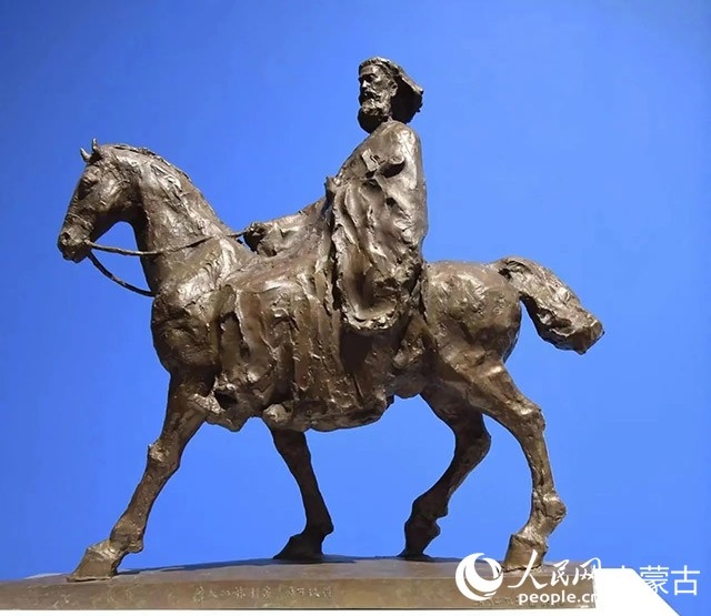 吳為山作品《馬可波羅》。人民網(wǎng)記者 富麗娟攝
