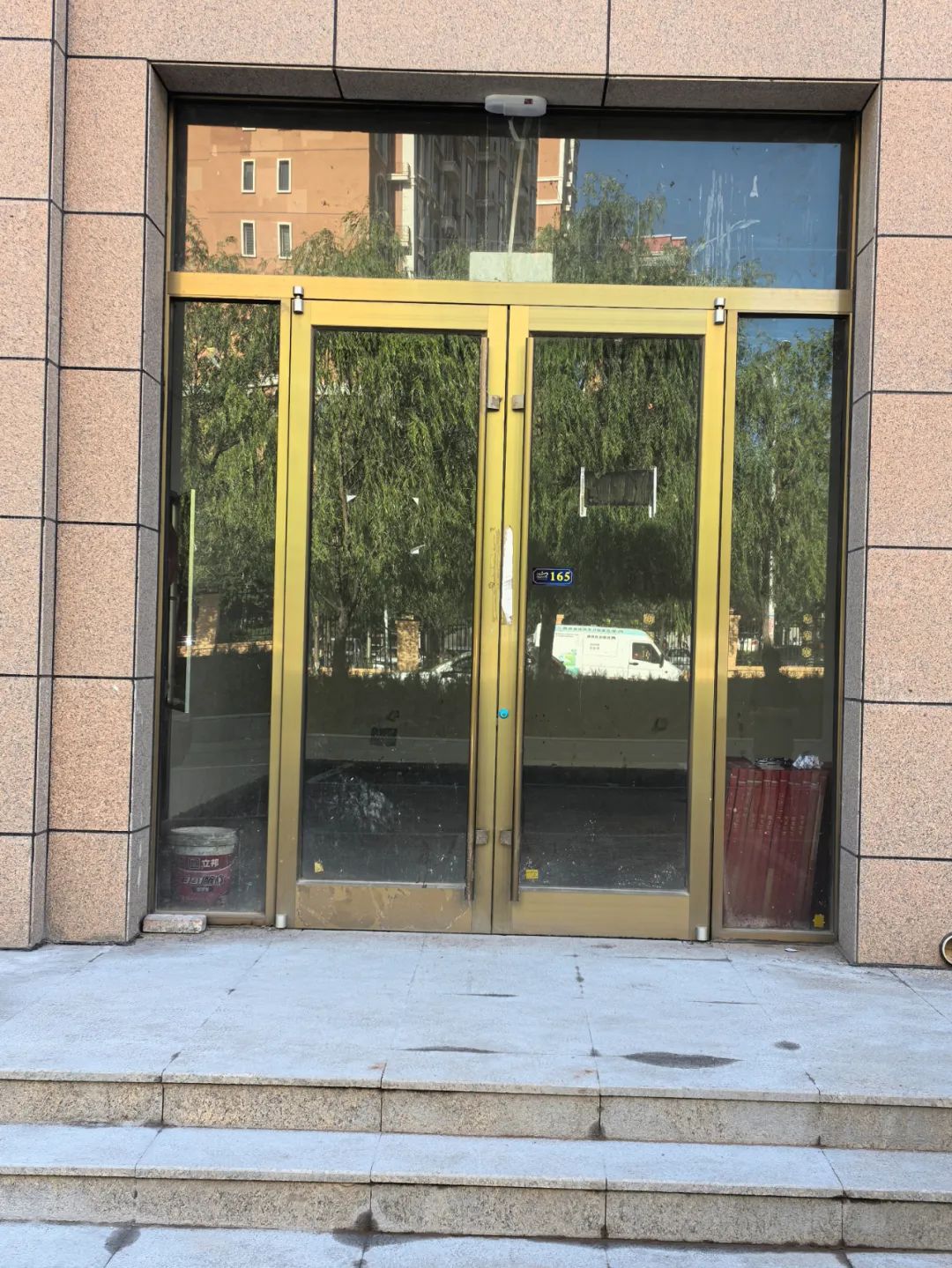 1755652519109851.jpg 002.jpg