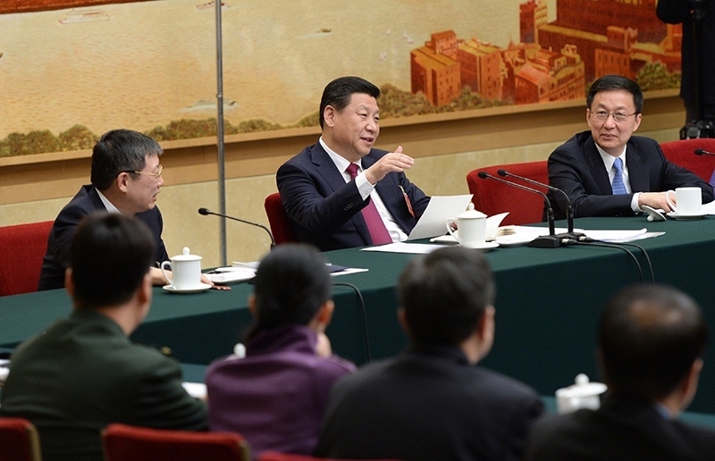 2014年3月習(xí)近平總書記參加十二屆全國(guó)人大二次會(huì)議上海代表團(tuán)的審議。
