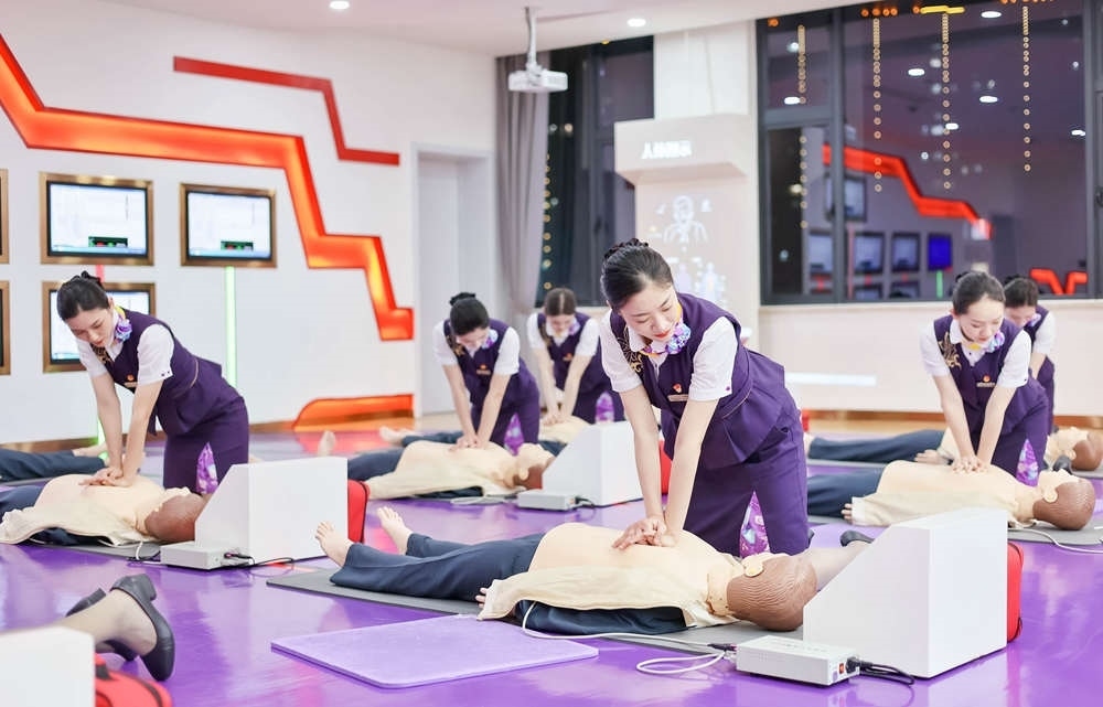 救護(hù)知識培訓(xùn)。