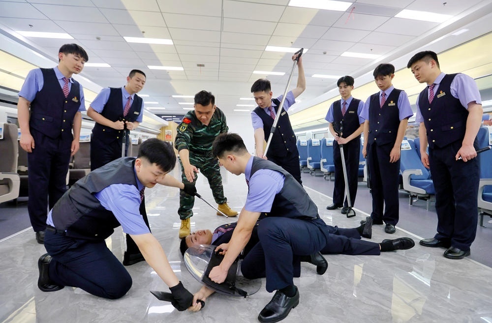 應(yīng)急處置培訓(xùn)。