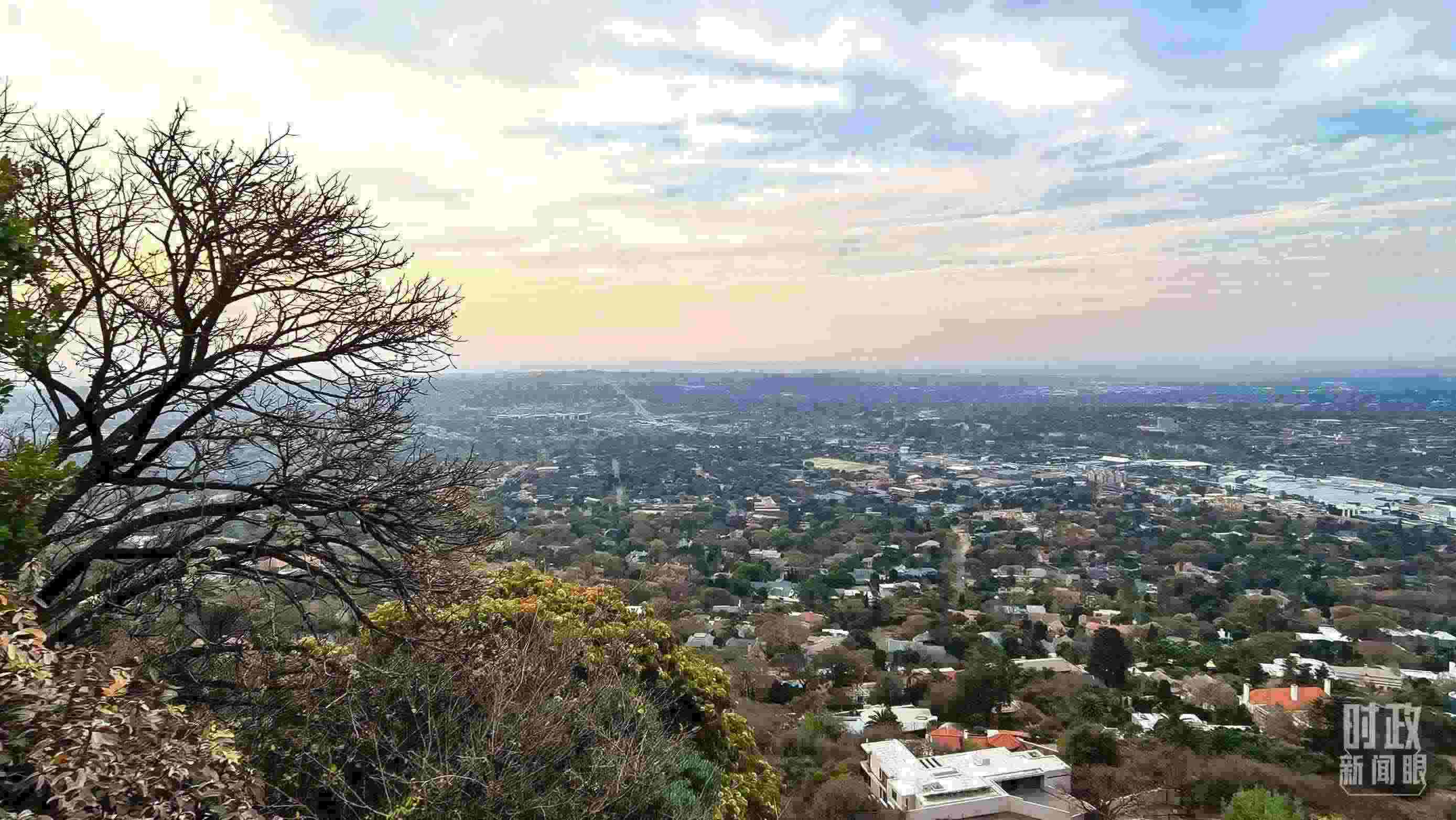 △南非約翰內(nèi)斯堡。（總臺央視記者韓銳拍攝）