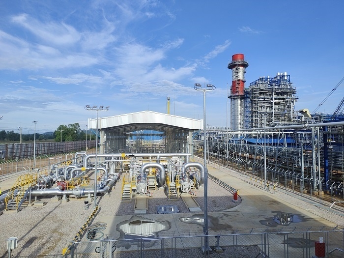 泰國新崗天然氣管道項(xiàng)目計(jì)量調(diào)壓站。卡瑪萊 攝