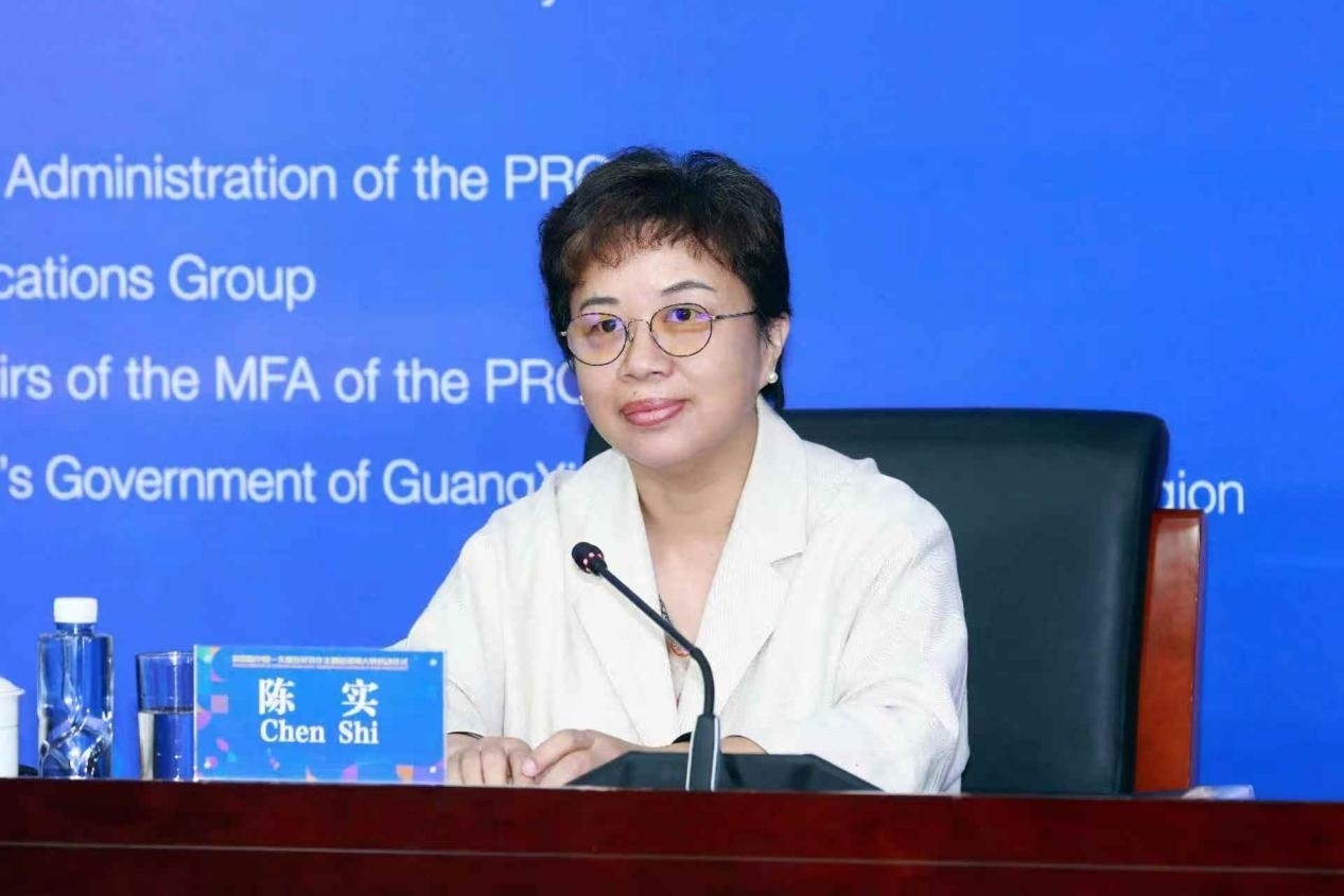 陳實主持嘉賓致辭環(huán)節(jié)。中國駐東盟使團供圖