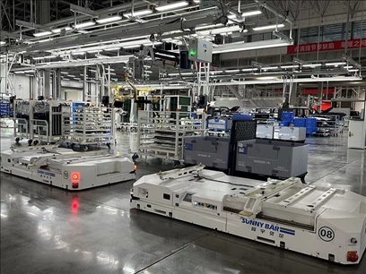 新能源汽車智能生產(chǎn)線。人民網(wǎng) 王紹紹攝