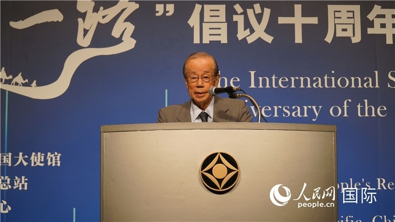 日本前首相福田康夫致辭。人民網(wǎng) 蔣曉辰攝