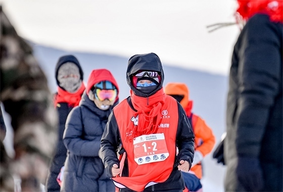 王軍霞在比賽中。主辦方供圖