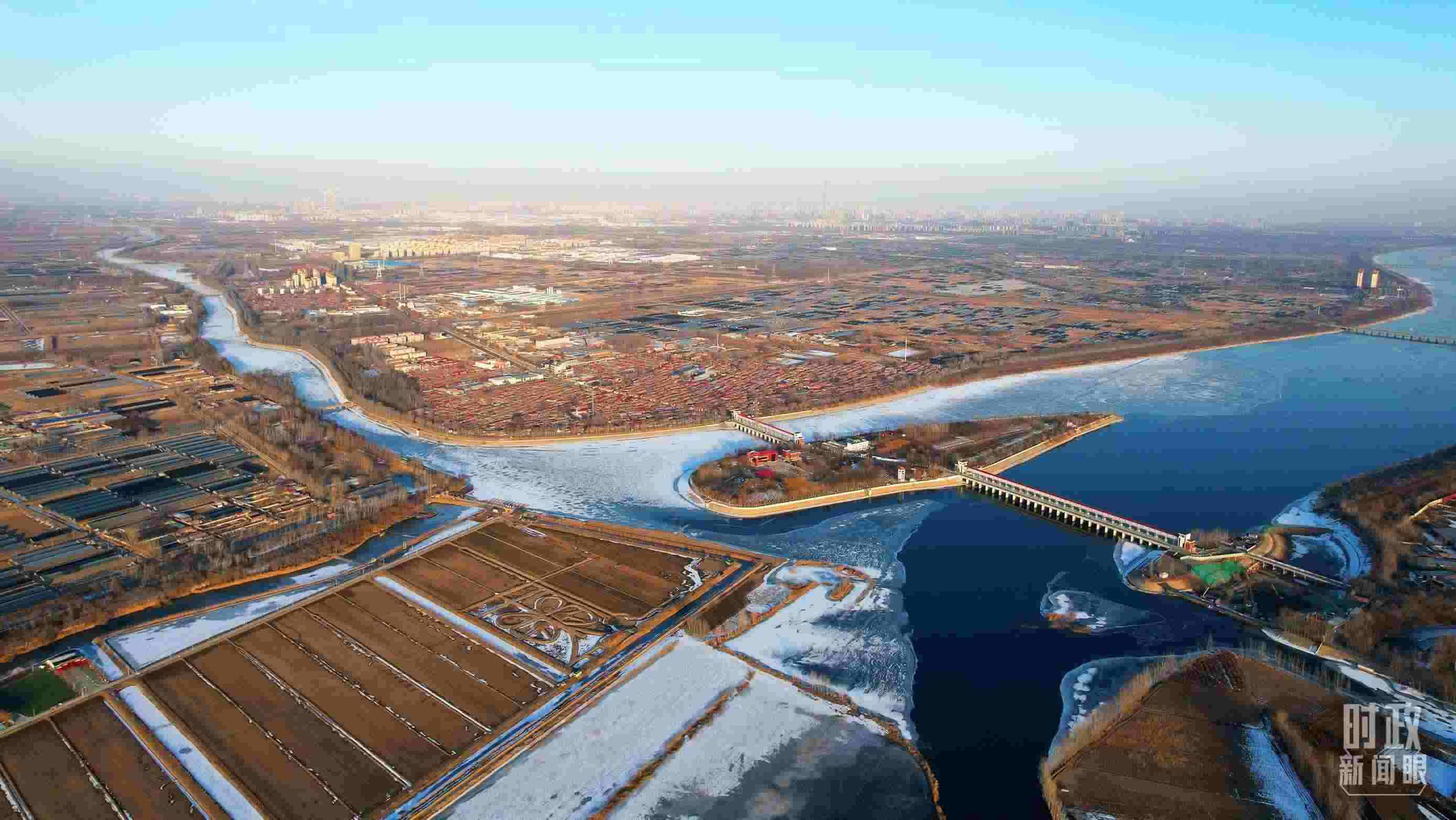 △俯瞰第六埠村。（總臺央視記者范凱拍攝）