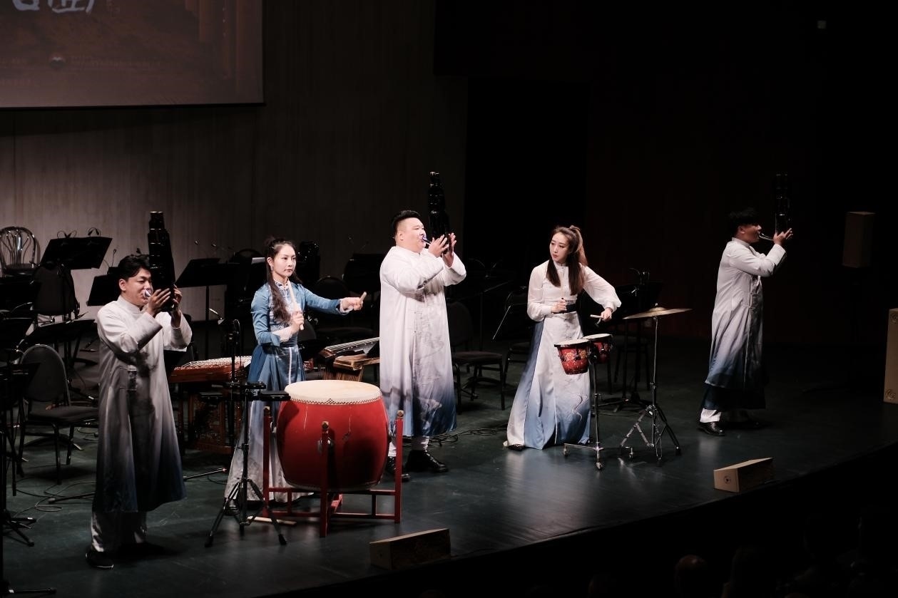 2024“歡樂春節(jié)”新春民族音樂會演出現(xiàn)場。于子恒攝