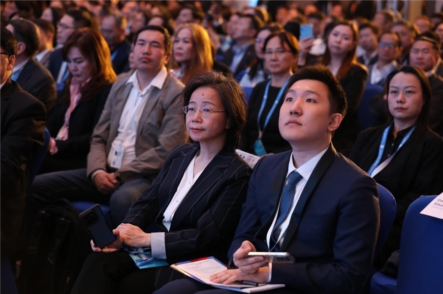 沈敏娟大使出席論壇。蒙政府官網供圖