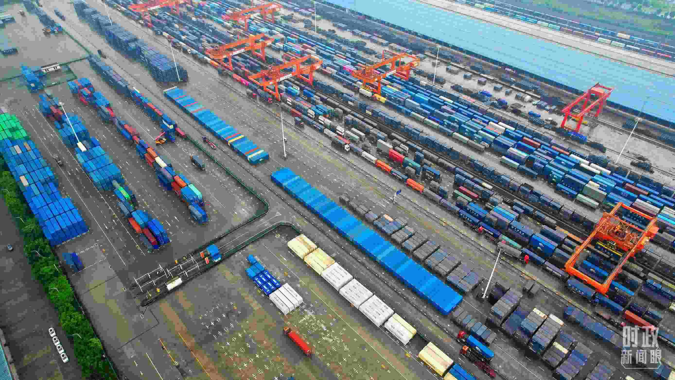 △重慶國(guó)際物流樞紐園區(qū)。（總臺(tái)央視記者范凱拍攝）