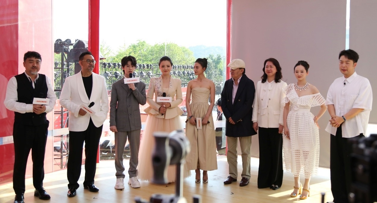 “品牌助力電影”公益直播活動(dòng)現(xiàn)場(chǎng)。主辦方供圖