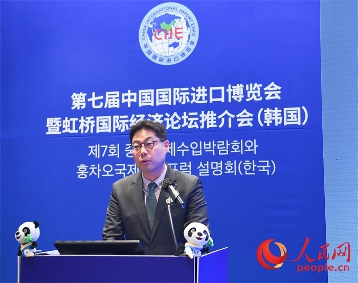 三養(yǎng)方圓集團副社長韓世爀發(fā)言。 人民網(wǎng) 程安康攝