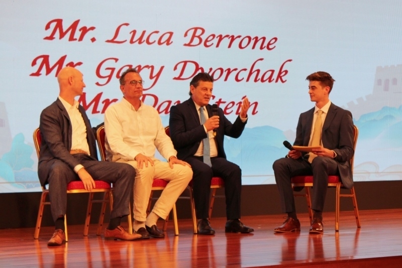 2、在故事分享環(huán)節(jié)，多名友好人士分享他們與中國的故事。 伊莎貝爾·羅德里格斯攝