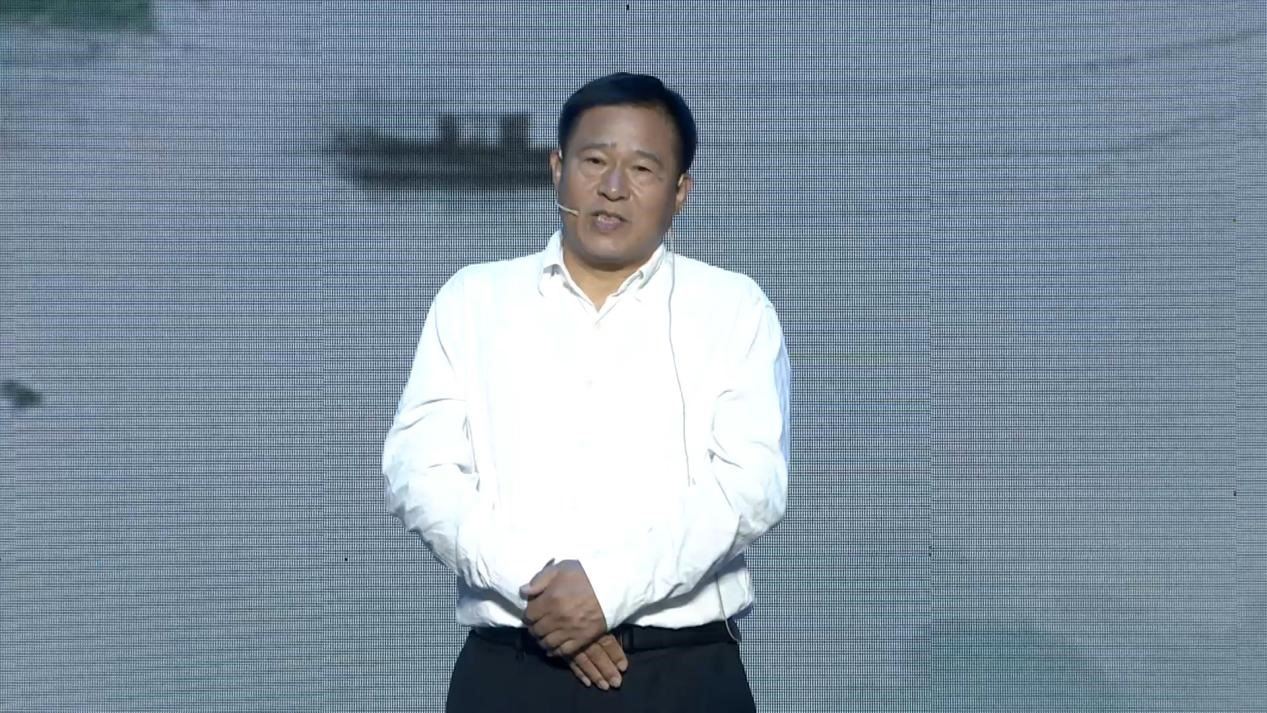 浙江大學藝術(shù)與考古學院教授林留根現(xiàn)場講述。