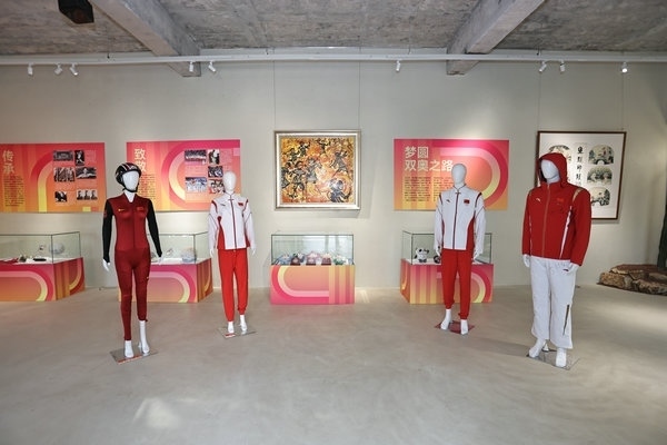 “揚帆起航 為巴黎喝彩”中國體育文化展展廳。 主辦方供圖