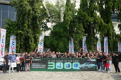 8月3日，中國車企奇瑞在雅加達(dá)舉行活動，慶祝在印尼交付第3000輛電動汽車OMODA E5。奇瑞汽車印度尼西亞銷售公司供圖