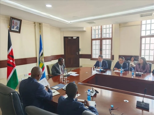 （座談會(huì)現(xiàn)場。駐肯使館供圖）