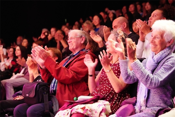演出收獲現(xiàn)場(chǎng)英國(guó)觀眾好評(píng)。主辦方供圖