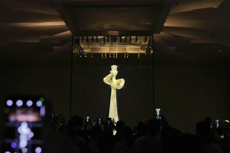 8月31日，亞洲媒體考察團(tuán)參訪三星堆博物館。《中國經(jīng)濟(jì)周刊》記者肖翊攝