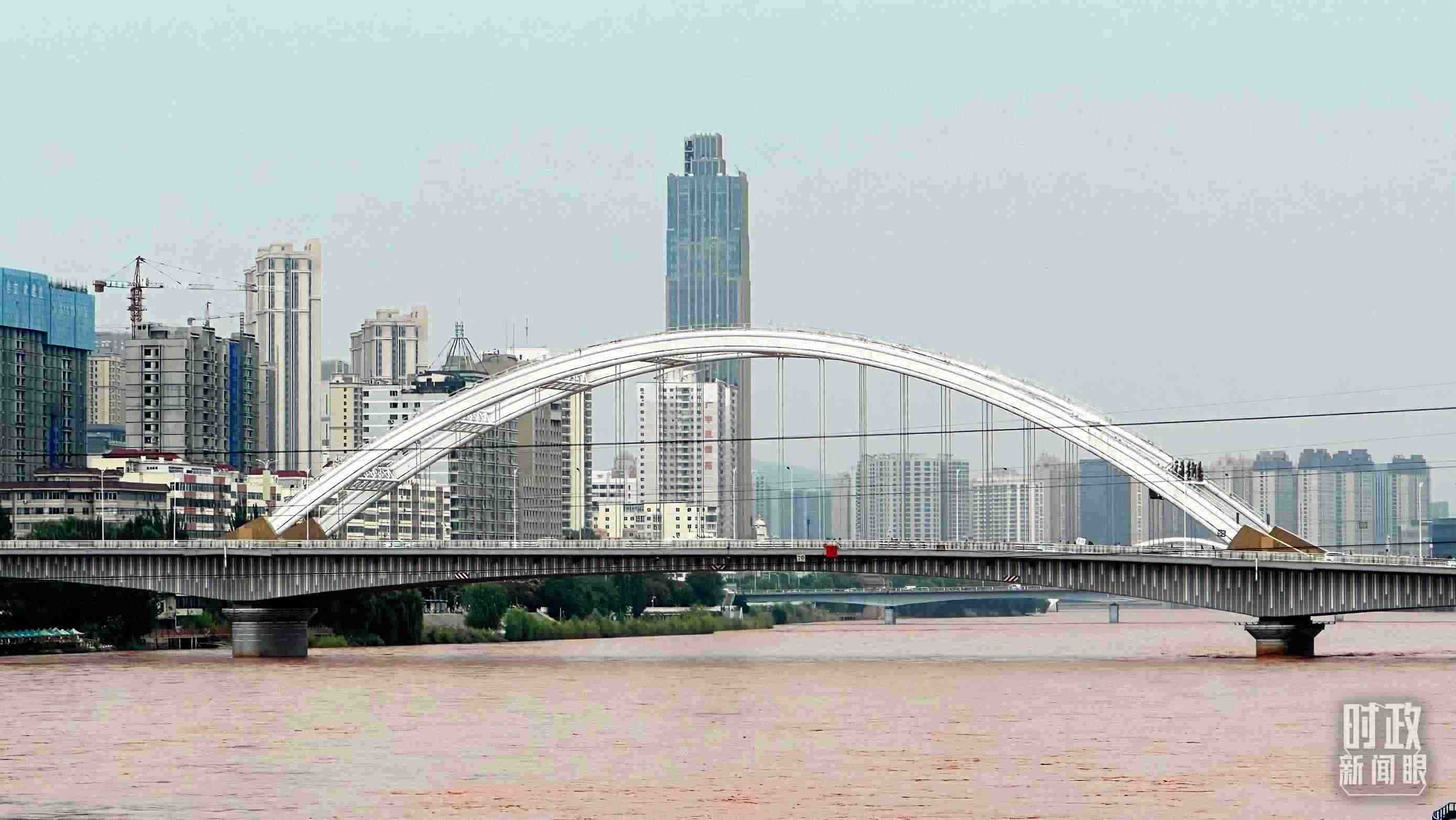 △黃河蘭州段。（總臺央視記者范一鳴拍攝）