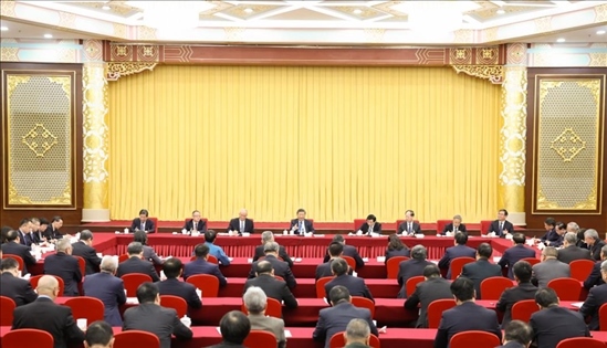 2024年3月6日，中共中央總書記、國家主席、中央軍委主席習近平看望參加全國政協(xié)十四屆二次會議的民革、科技界、環(huán)境資源界委員，并參加聯(lián)組會，聽取意見和建議。新華社記者 黃敬文 攝