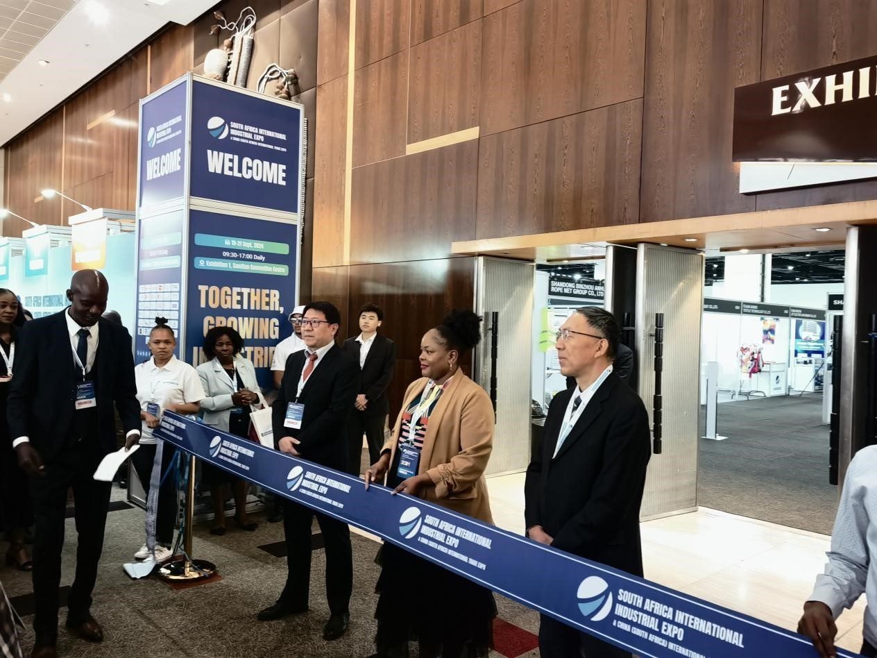 19日，第三屆南非國際工業(yè)展暨中國（南非）國際貿(mào)易展覽會在約翰內(nèi)斯堡桑頓會議中心盛大開幕。主辦方供圖