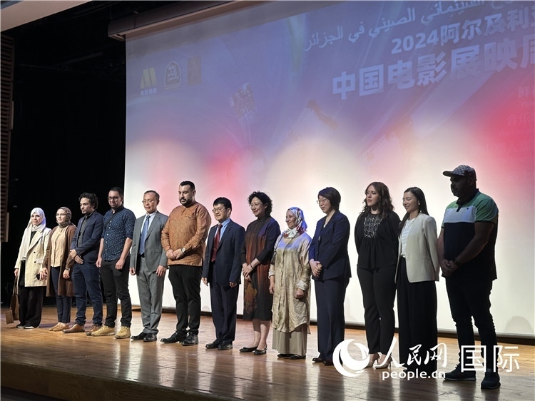 中阿兩國官員、電影行業(yè)從業(yè)者、媒體代表等出席開幕式 郝瑞敏攝