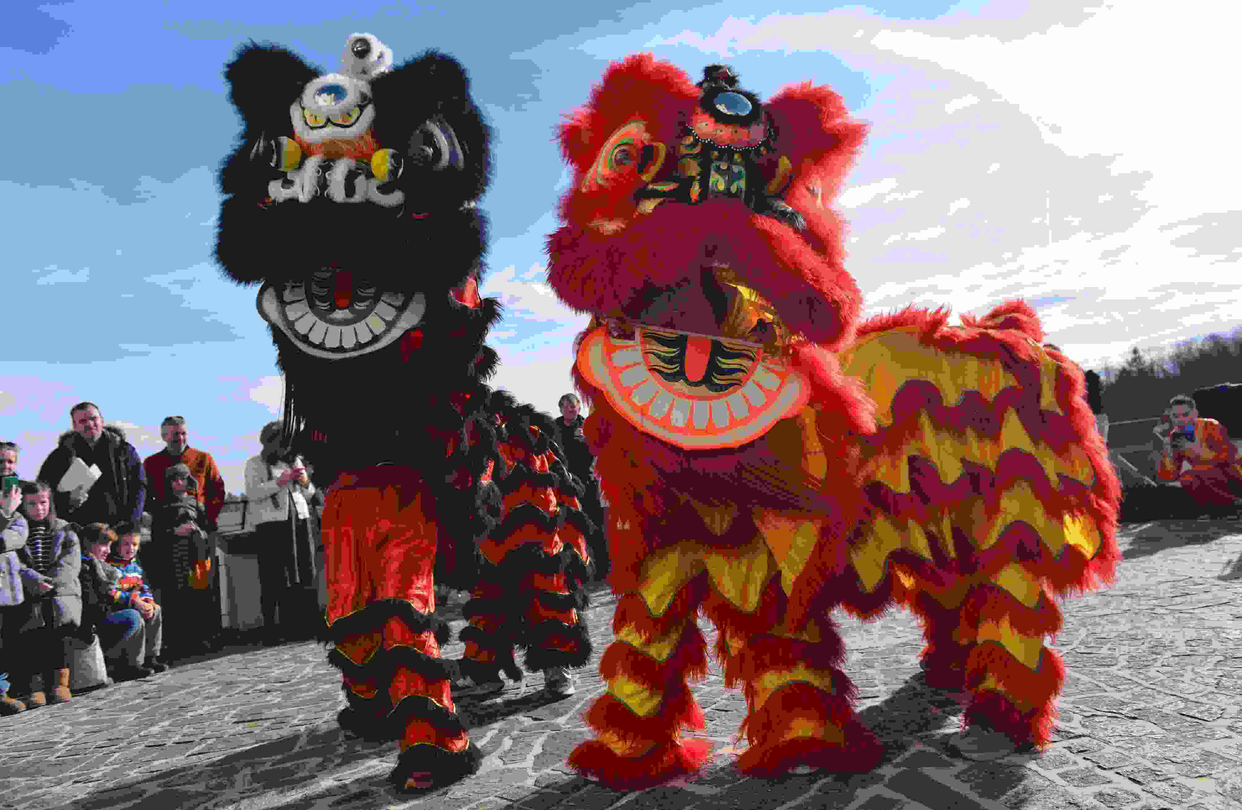 △當?shù)貢r間2024年2月4日，克羅地亞克拉皮納，薩格勒布大學孔子學院舉辦一系列活動，迎接中國農(nóng)歷龍年春節(jié)。