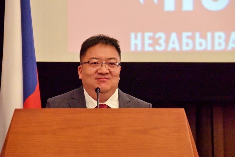 新華出版社社長匡樂成致辭。 主辦方供圖