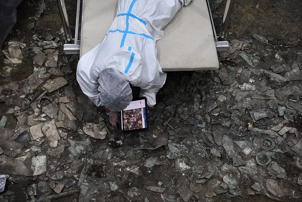 2022年6月28日，四川德陽，三星堆7號(hào)祭祀坑發(fā)掘現(xiàn)場(chǎng)。