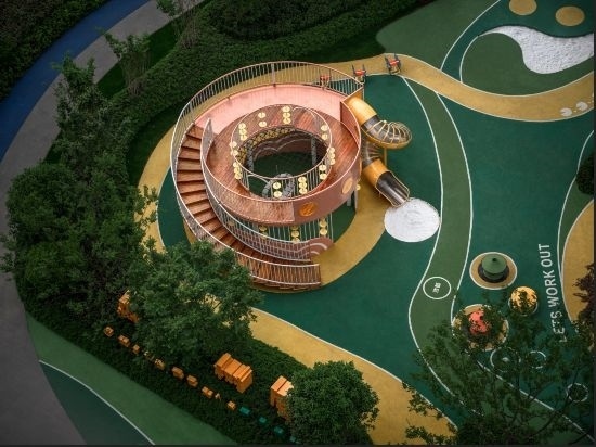 改造后的中鐵臻庭小區(qū)森林樹(shù)屋。 王碩敏 攝