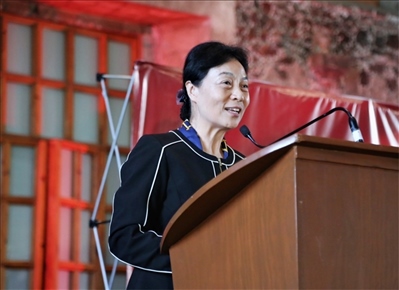 李雅芳作主旨發(fā)言。主辦方供圖