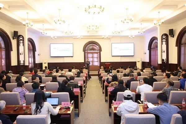 “杰出少年示范數(shù)學(xué)班”開班儀式現(xiàn)場(chǎng)。校方供圖