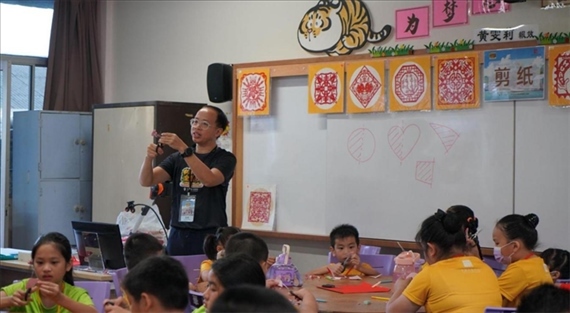 剪紙教學。主辦方供圖