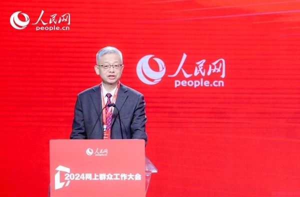 寧夏回族自治區(qū)銀川市委社會工作部副部長李卒作實踐分享。人民網(wǎng) 鄂智超攝