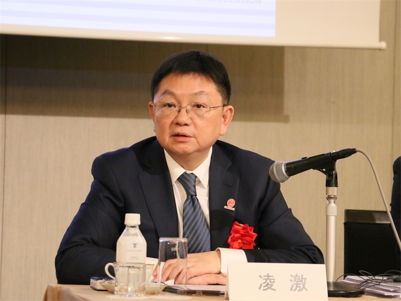 商務(wù)部副部長兼國際貿(mào)易談判副代表凌激致辭。人民網(wǎng) 許可攝