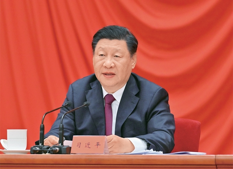 2022年5月10日，慶祝中國(guó)共產(chǎn)主義青年團(tuán)成立100周年大會(huì)在北京人民大會(huì)堂隆重舉行。中共中央總書記、國(guó)家主席、中央軍委主席習(xí)近平在大會(huì)上發(fā)表重要講話。 新華社記者 岳月偉/攝