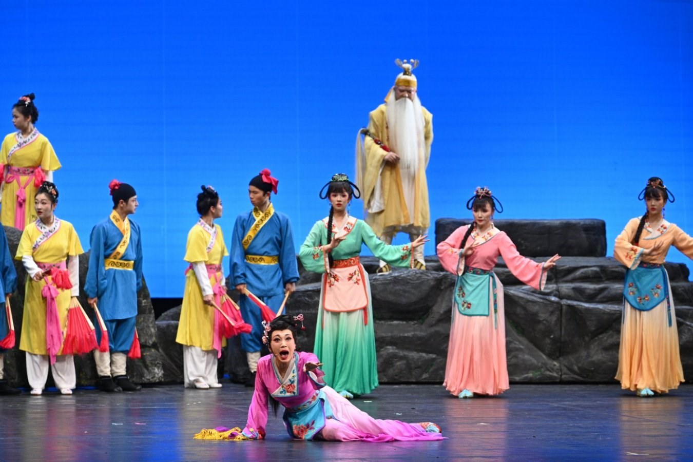 《七妹與蛇郎》演出劇照。國家大劇院供圖